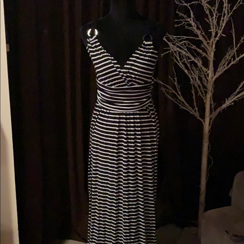 Vince Camuto  black and white sundress